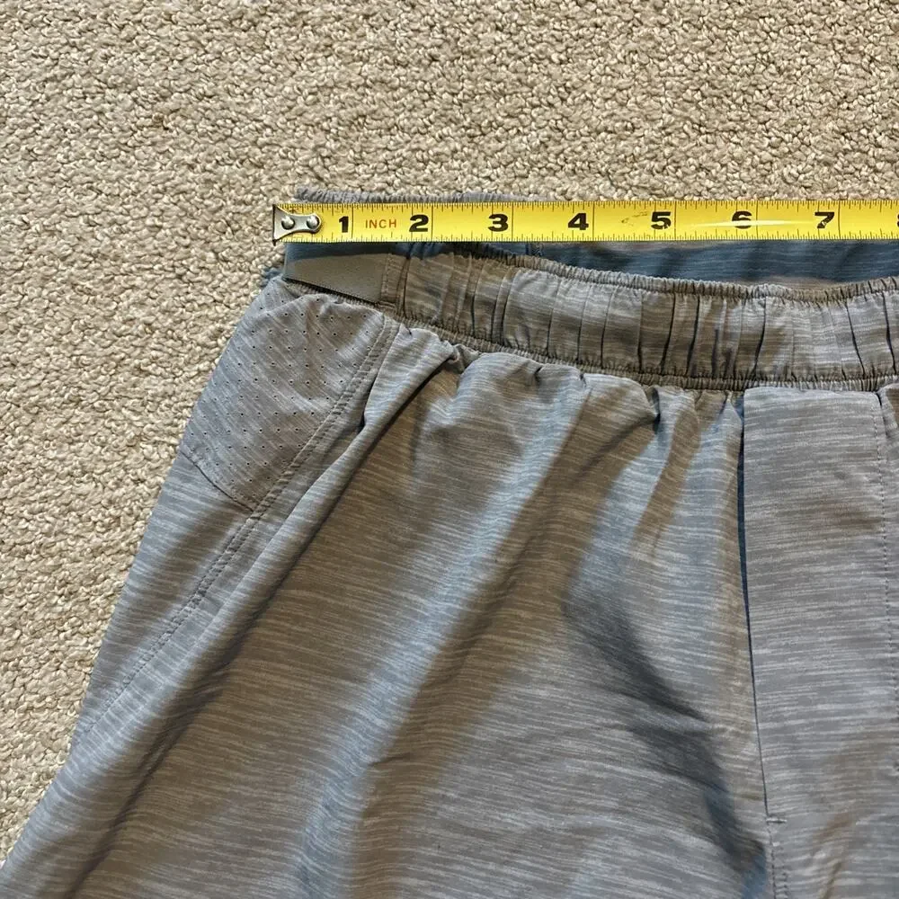 Lululemon Surge Shorts Mens Sz Small Gray 4” Inseam Lined Athletic Training Gym